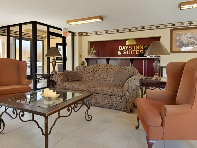 Public Area 2, Days Inn by Wyndham Millington, Shelby