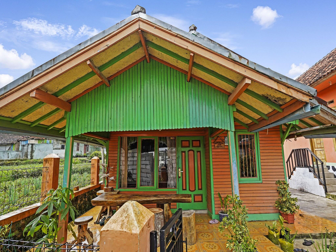 Exterior & Views 4, OYO Homes 91128 Desa Wisata Lebakmuncang Ciwidey Syariah, Bandung