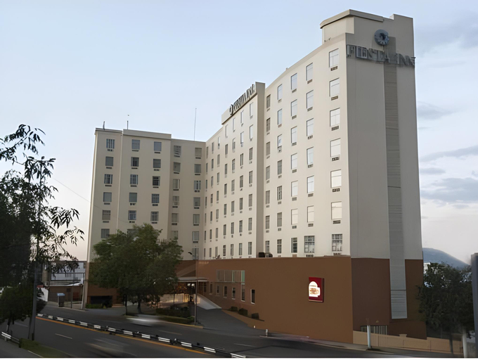 Exterior & Views 2, Fiesta Inn Express Naucalpan, Naucalpan de Juárez