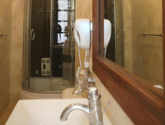 Bathroom 4, Hotel Boutique Casa Sanchez, Distrito Nacional
