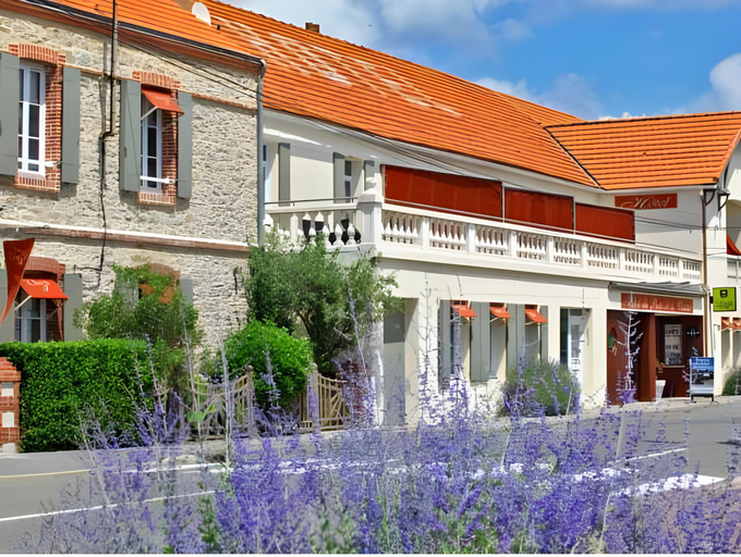 Exterior & Views 2, Hotel La Chaize, Vendée