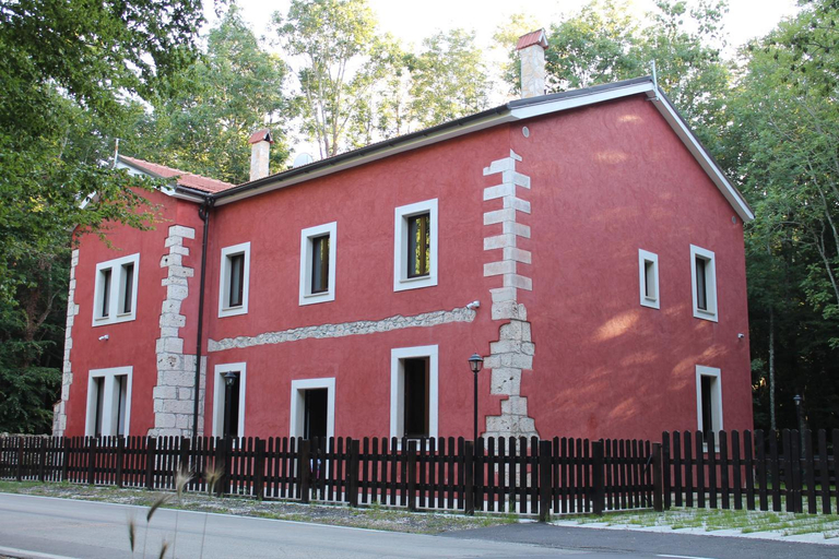 Exterior view 2, Cantoniera D'Umbra Agriturismo, Foggia