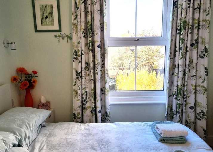 Bedroom 3, The Witterings Bed and Breakfast, West Sussex