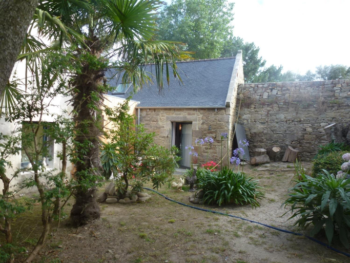 Others 4, Domaine de Praterou, Finistère