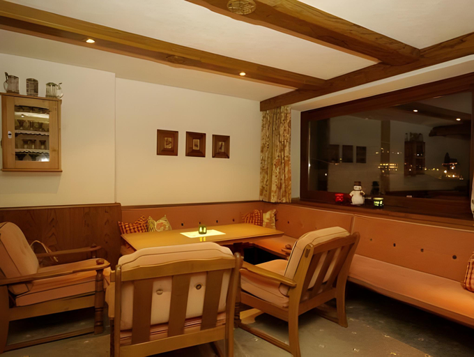 Others 4, Haus Schrofenstein, Bludenz