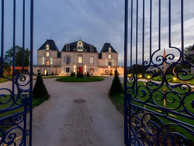 Exterior & Views 1, Chateau de Citeaux - Fontenille Collection, Côte-d'Or