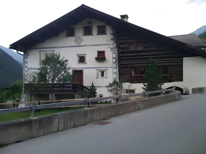 Exterior & Views 1, Hotel Schontal, Albula