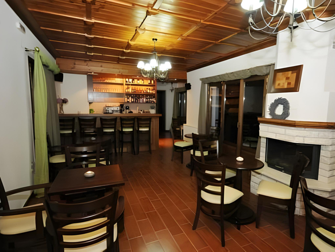 Food & Drinks 3, Levanta, Central Greece