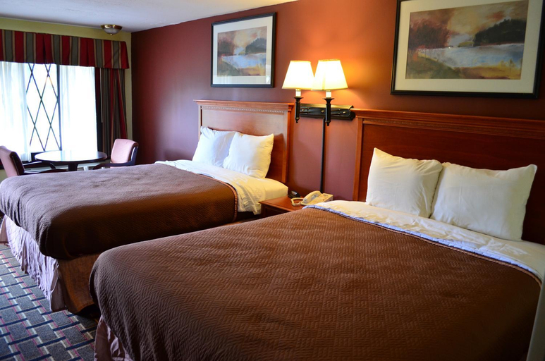 Others 5, Greystone Motel, Highland