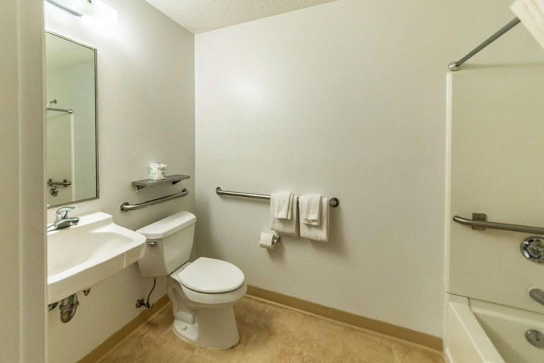 Bathroom 2, Studio 6 Extended Stay - Greensboro, NC - I-40, Guilford