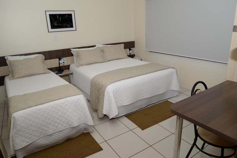 Bedroom 2, Palace Hotel Guaira, Guaíra