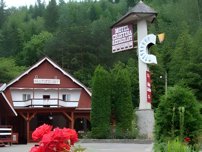 Others 4, Motel Cristina, Bicaz