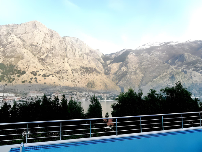 Sport & Beauty 5, Muo Sea Front Apartments Kotor