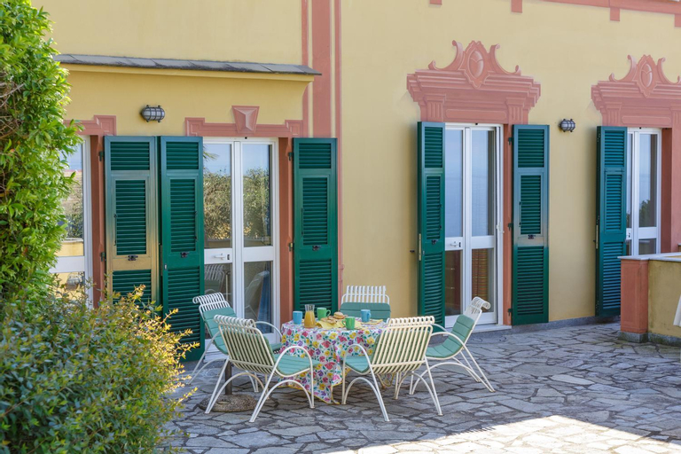Villa Aurora, Genova