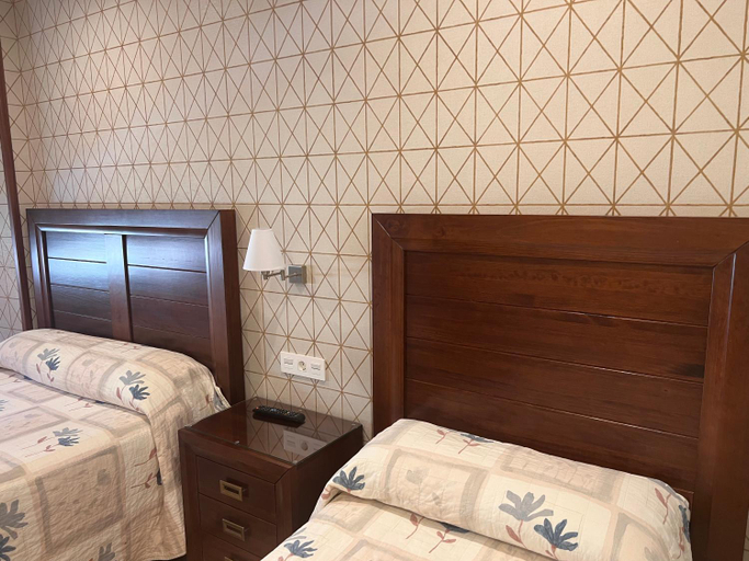Others 3, Hostal Avenida, Zamora