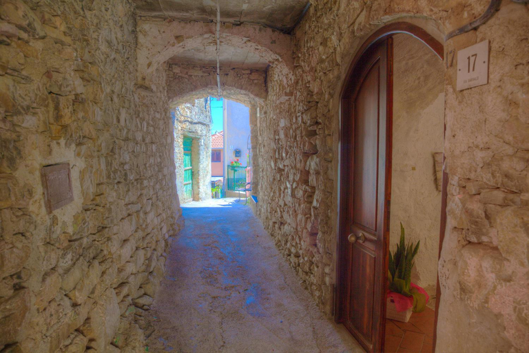 Others 4, La Casa di Pietra, Imperia