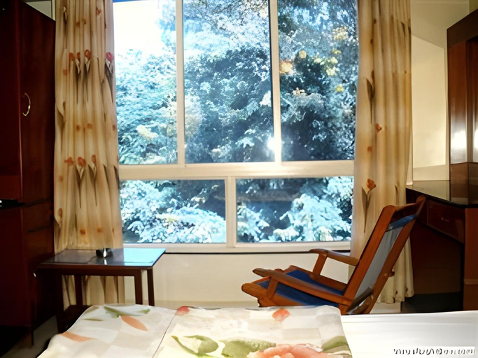 Bedroom 3, Cozy Inn, Pune