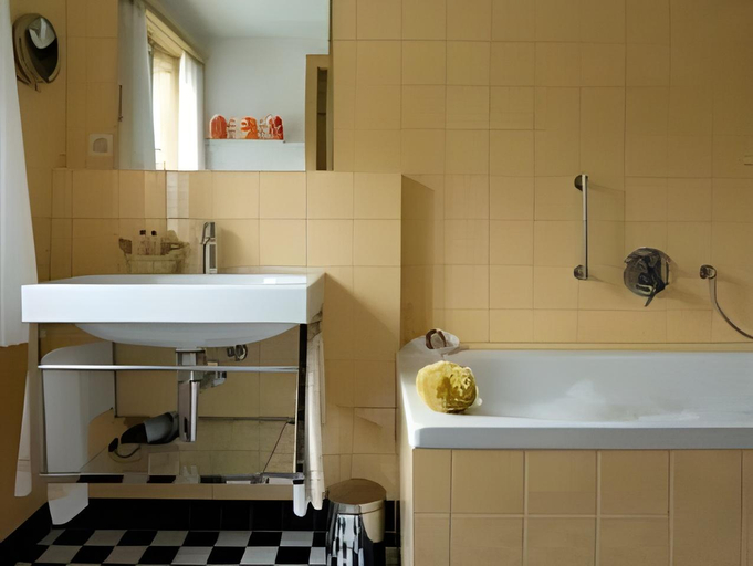 Bathroom 4, Hotel Chesa Grischuna, Prättigau/Davos
