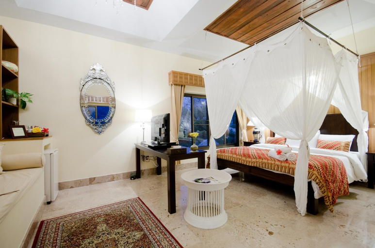 Bedroom 8