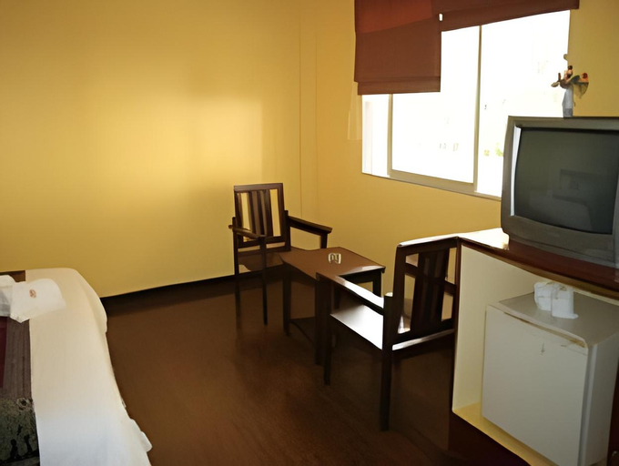 Bedroom 15