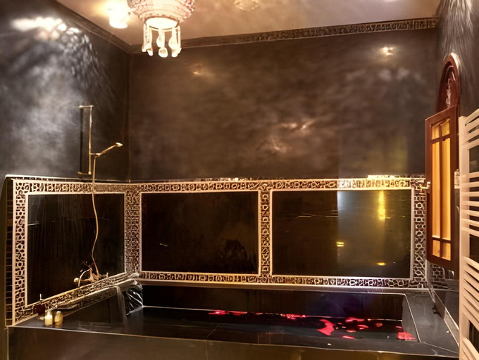 Bathroom 3, Mumtaz Mahal, Essaouira