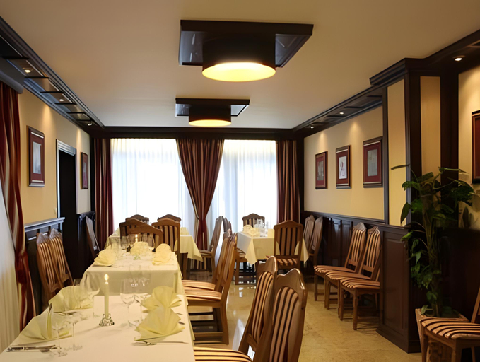 Food & Drinks 4, Hotel Gundl Alm, Miesbach