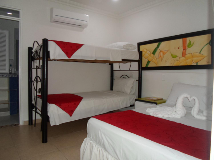Bedroom 3, Hotel Zamba, Girardot