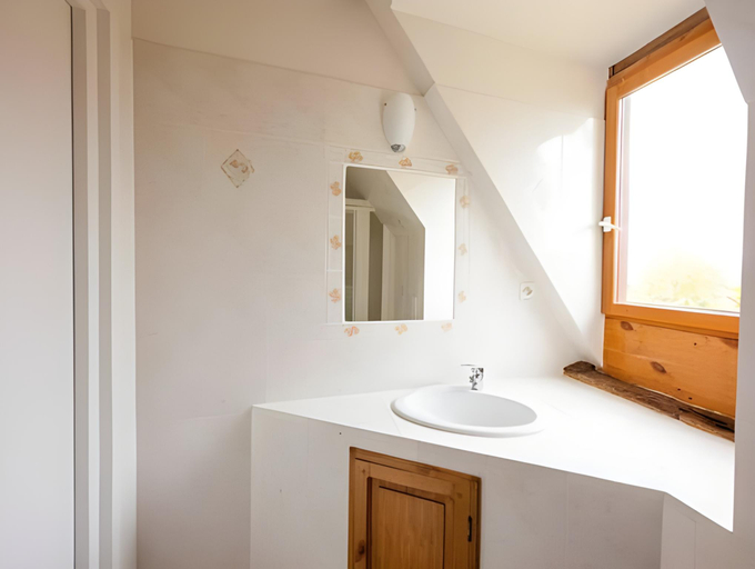 Bathroom 2, Chateau du Jard, Oise