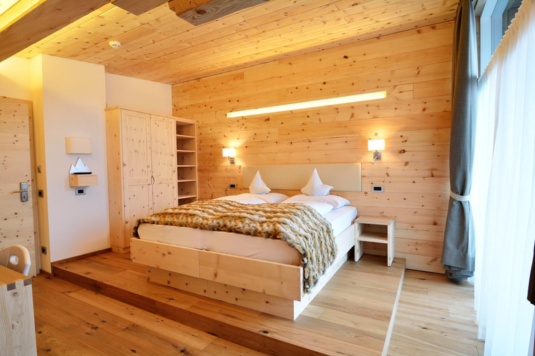 Bedroom 3, Chalet Elisabeth dolomites alpin & charme, Bolzano