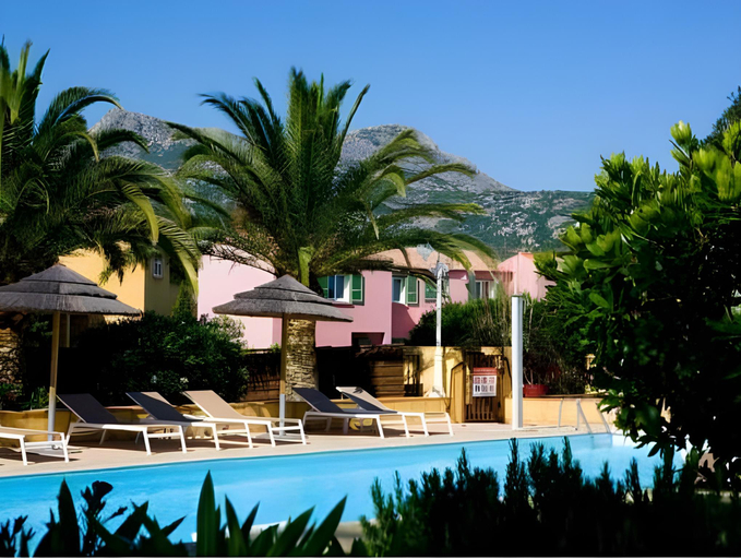 Others 2, Residence Padro, Haute-Corse
