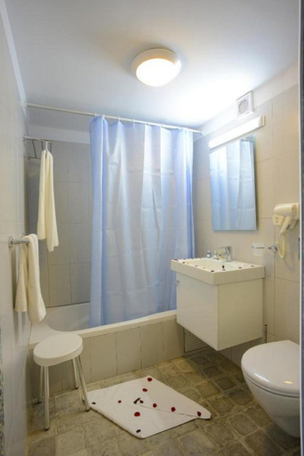 Bathroom, Club Marmara Dar Jerba - Narjess, Djerba Midoun