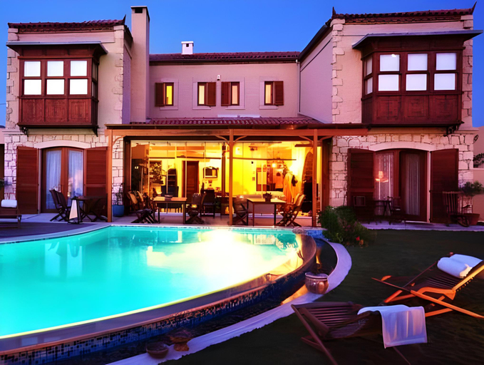Others 3, Sedirli Ev, Çeşme