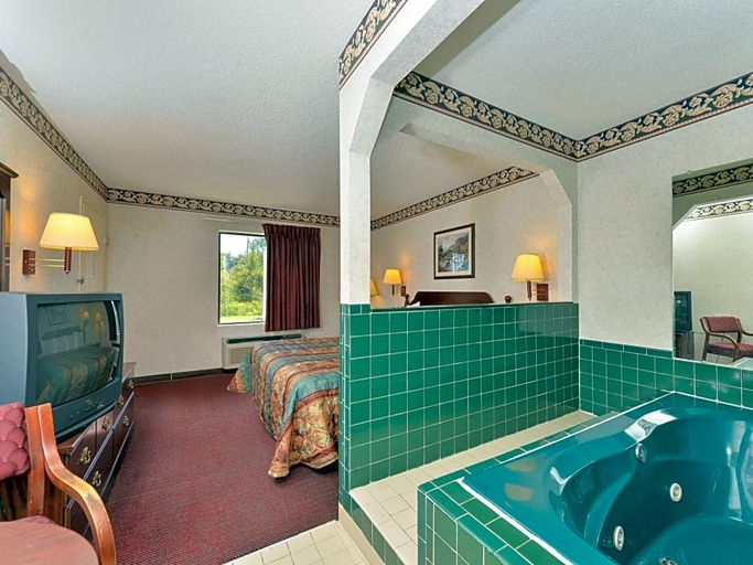 Others 5, Quality Inn, Lowndes