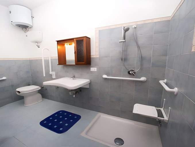 Bathroom 4, I Colori dell'Etna, Catania