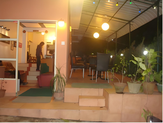 Others 3, Days Inn-Kandy, K.F.G. & G. Korale