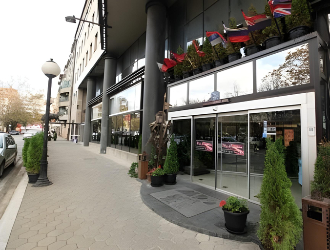 Exterior & Views 1, Design Hotel Mr. President Garni, Belgrade
