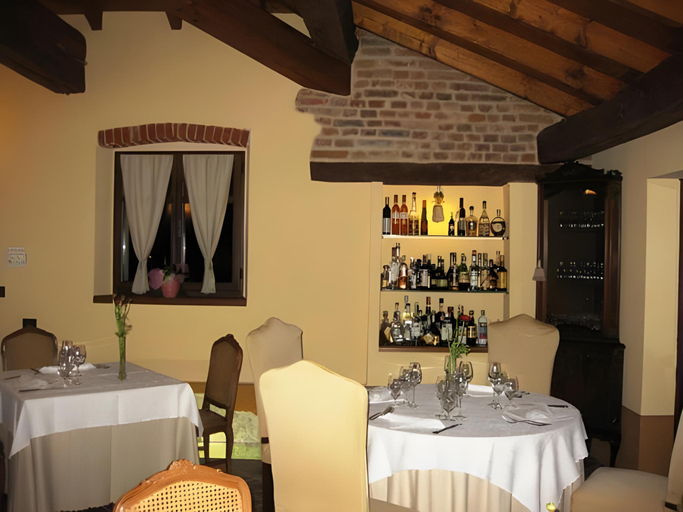Food & Drinks 5, Relais Palazzo Paleologi Sec.XIV, Alessandria