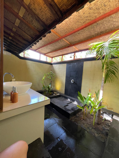 Others 3, Zipp Bar Restaurant & Bungalows, Lombok