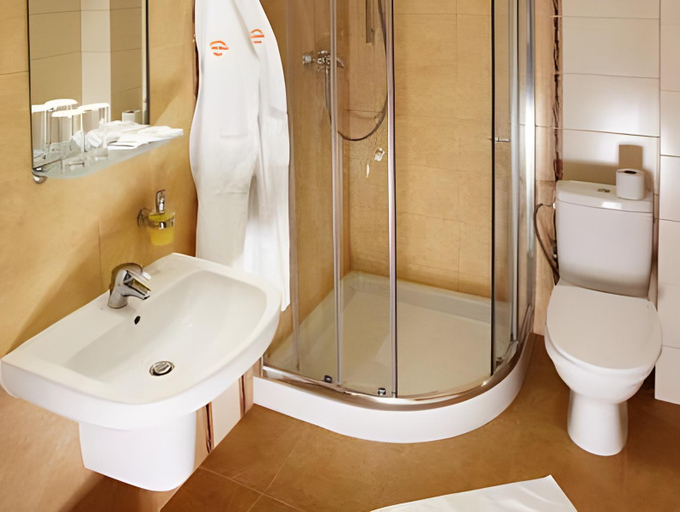 Bathroom 4, Hotel Besenova, Ružomberok