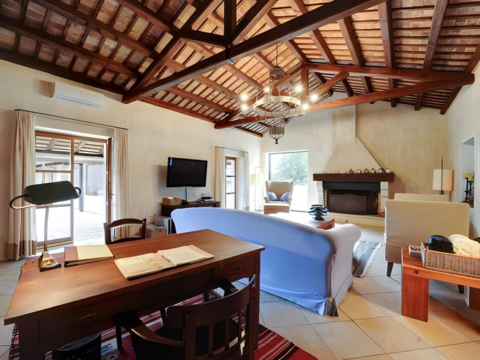 Bedroom 3, Meneghetti Wine Hotel and Winery - Relais & Chateaux, Bale