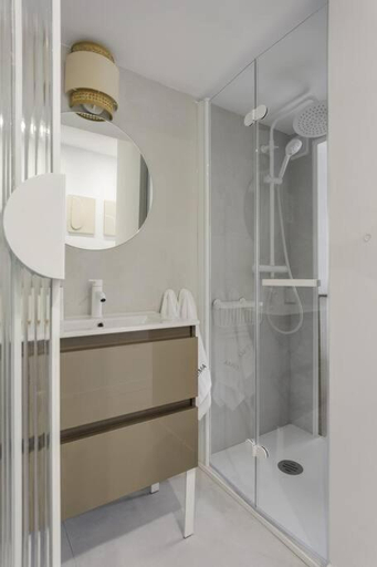 Others 5, Heima Penthouse suite Old Town, Madrid