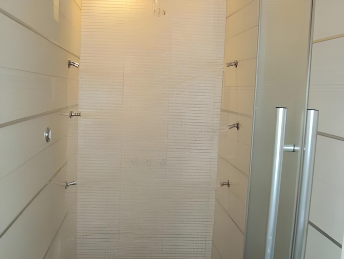 Bathroom 4, Altos de la Vina, Wine Hotel & Spa, Capital