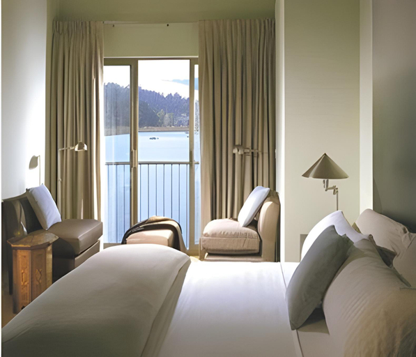 Bedroom 3, Acqua Hotel, Marin