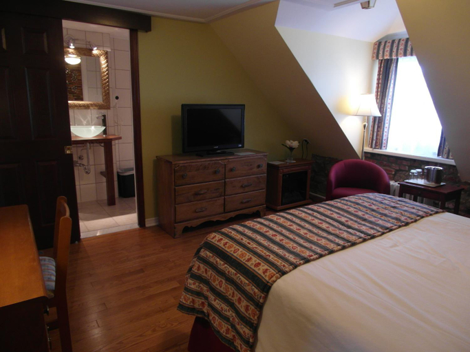 Bedroom 3, Hotel Manoir de l'Esplanade, Communauté-Urbaine-de-Québec