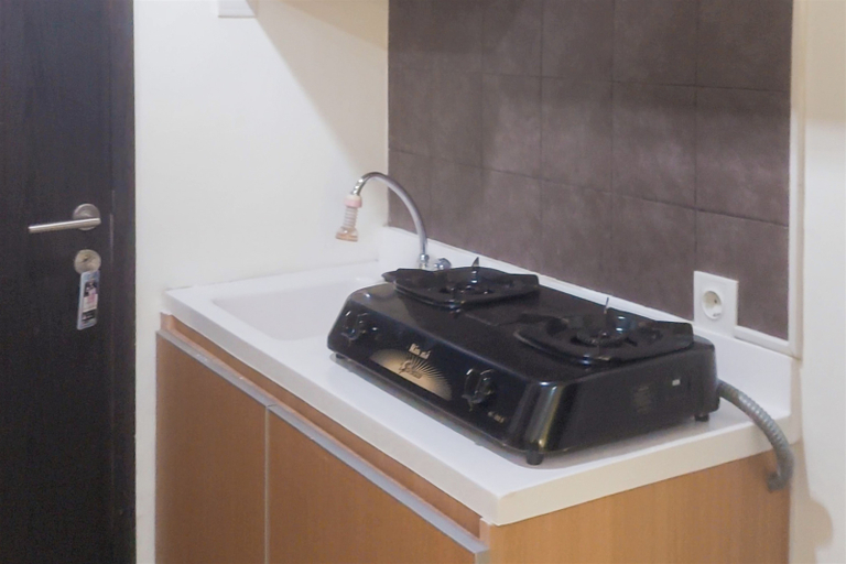 Others 2, Lovely 2BR Apartment at Belmont Residence Puri By Travelio, Jakarta Barat