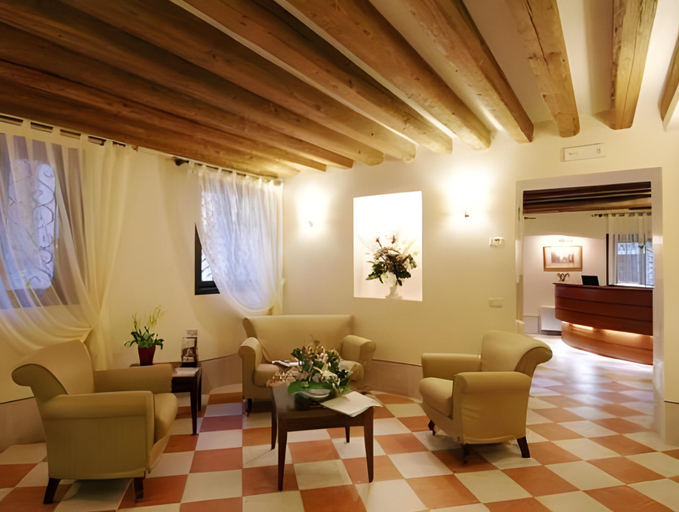 Others 4, Residence Corte Grimani, Venezia