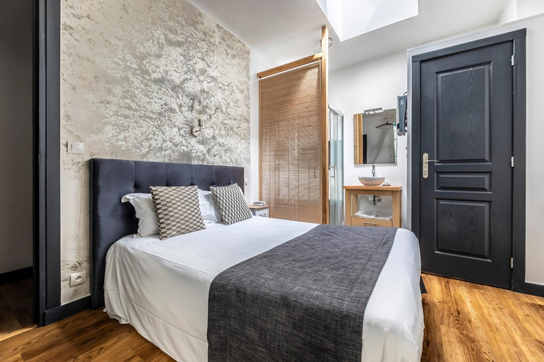 Bedroom 15