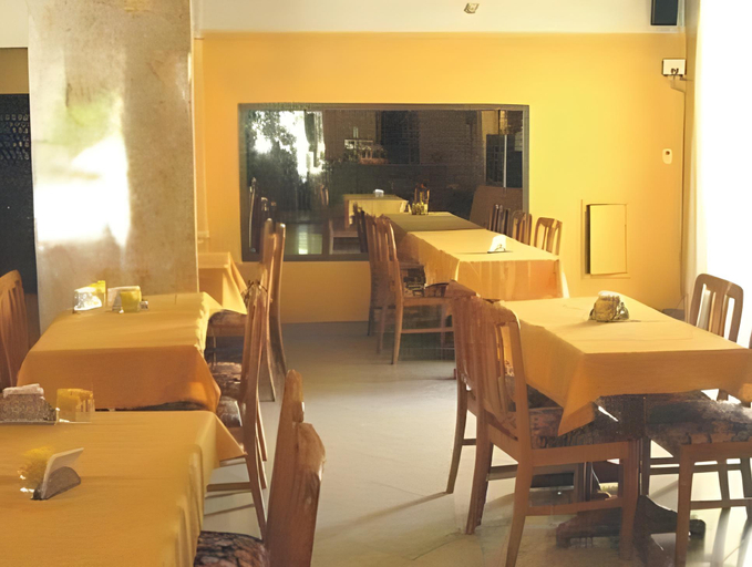Food & Drinks, Hotel Bertaina, La Capital