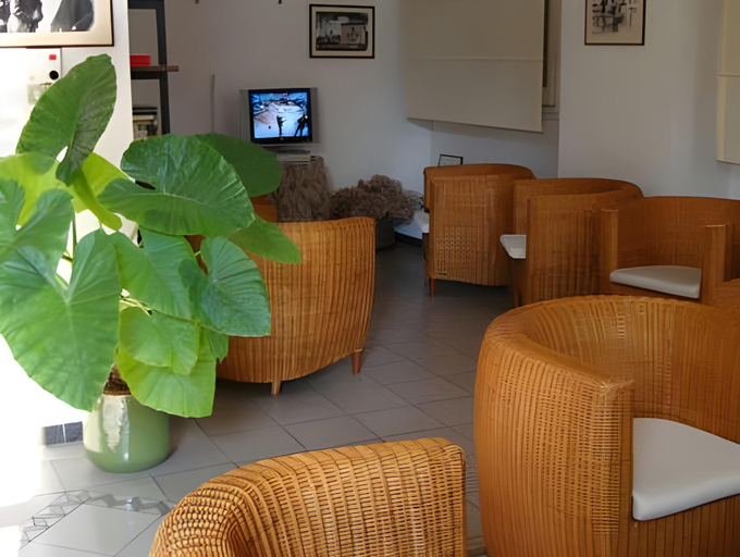 Public Area 2, MIRAMARE, Genova