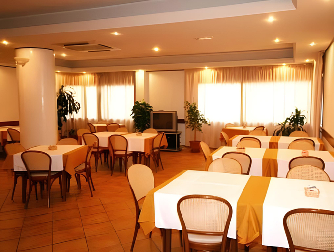 Food & Drinks 3, Hotel Moderno, Olbia-Tempio